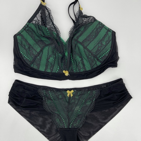 Adore Me Other - ADORE ME 2pc Bra With Matching Panties